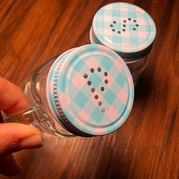 3 Vintage Mason Jar Salt and Pepper Shakers - Picture 5 of 11